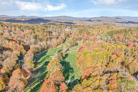 View/Area - 101 Golf View Dr #A-1, Beech Mountain, NC 28604 photo 4 of 5