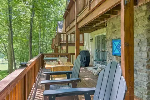 Exterior - 101 Golf View Dr #A-1, Beech Mountain, NC 28604 photo 9 of 13