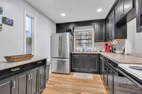 Kitchen - 101 Golf View Dr #A-1, Beech Mountain, NC 28604 photo 2 of 2