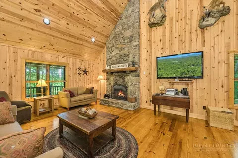 Living - 4098 Roundabout Rd, Creston, NC 28615 photo 1 of 8