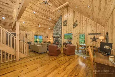 Living - 4098 Roundabout Rd, Creston, NC 28615 photo 3 of 8