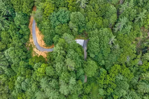 439 Howell Rd, Lansing, NC 28643 photo 13