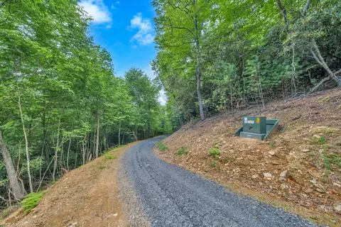 439 Howell Rd, Lansing, NC 28643 photo 18