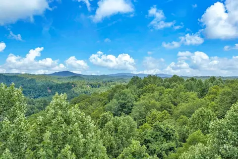 439 Howell Rd, Lansing, NC 28643 photo 12