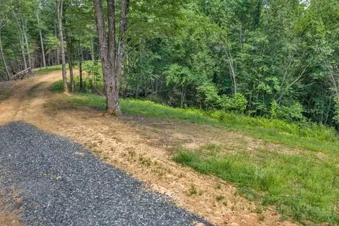 439 Howell Rd, Lansing, NC 28643 photo 29