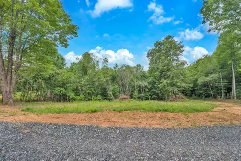 439 Howell Rd, Lansing, NC 28643 photo 28