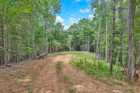 439 Howell Rd, Lansing, NC 28643 photo 36