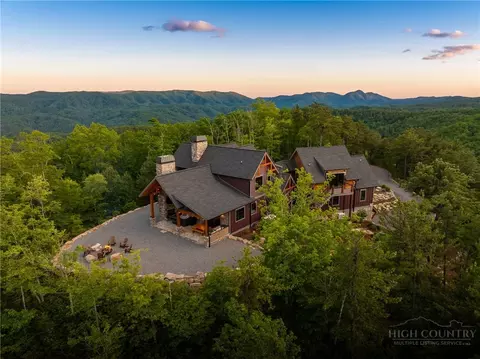 Exterior - 220 Persimmon Ln, Boone, NC 28607 photo 8 of 10