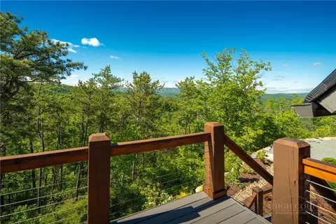 Exterior - 220 Persimmon Ln, Boone, NC 28607 photo 7 of 10