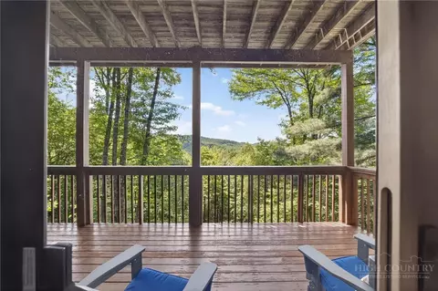 Exterior - 173 Rhododendron Dr, Beech Mountain, NC 28604 photo 7 of 14