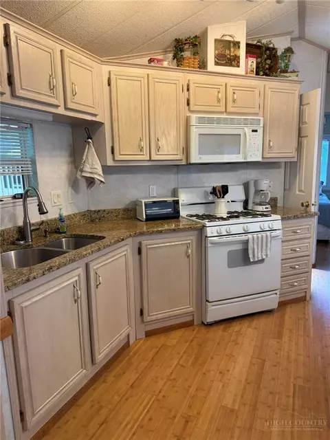 Kitchen - 397 Elderberry Loop, Newland, NC 28657 photo 1 of 1