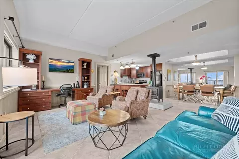 303 Sugar Top Dr #2122, Sugar Mountain, NC 28604