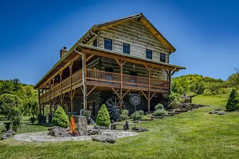 262 Red Tailed Hawk Rd, Banner Elk, NC 28604