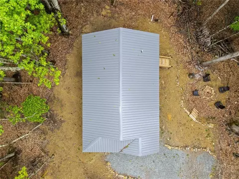 Exterior - 100 Teaberry Trl, Beech Mountain, NC 28604 photo 10 of 10