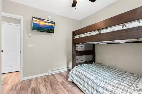 Bedroom - 100 Teaberry Trl, Beech Mountain, NC 28604 photo 4 of 4