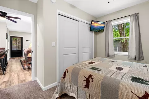 Bedroom - 100 Teaberry Trl, Beech Mountain, NC 28604 photo 1 of 4