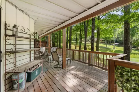 Exterior - 101 Golf View Dr #3, Beech Mountain, NC 28604 photo 4 of 6