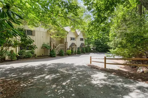 Exterior - 101 Golf View Dr #3, Beech Mountain, NC 28604 photo 6 of 6