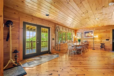 Dining - 310 Locust Point Dr, Boone, NC 28607 photo 1 of 3