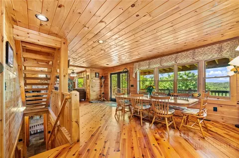 Dining - 310 Locust Point Dr, Boone, NC 28607 photo 3 of 3