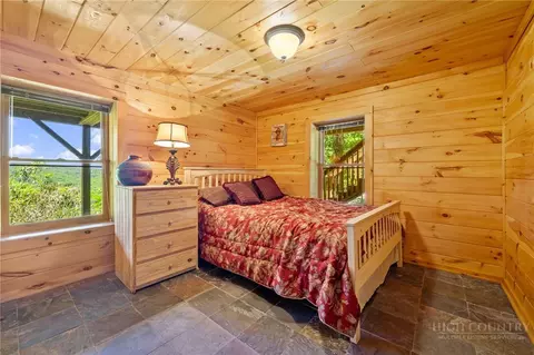 Bedroom - 310 Locust Point Dr, Boone, NC 28607 photo 7 of 9