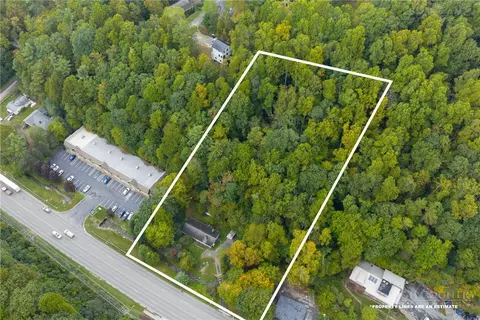 1794 Highway 105, Boone, NC 28607 photo 3