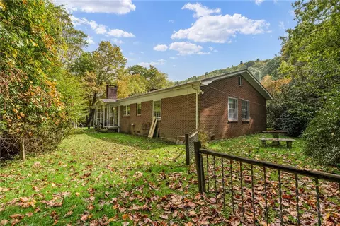 1794 Highway 105, Boone, NC 28607 photo 9