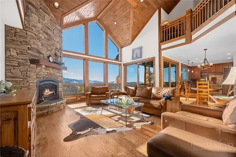 138 Springhouse Dr #C2, Elk Park, NC 28622