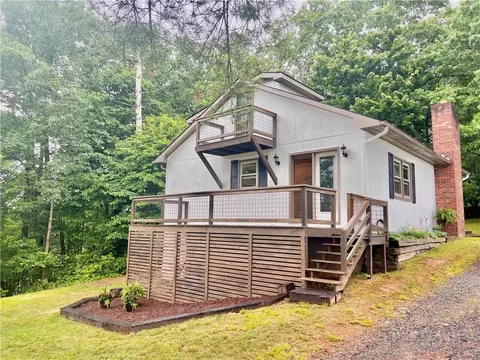 668 Will Vannoy Rd, West Jefferson, NC 28694
