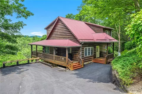 573 Canawhay Dr, Jefferson, NC 28640