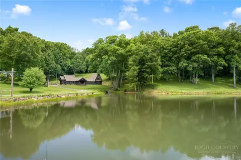 182 Braswell Rd, Newland, NC 28657