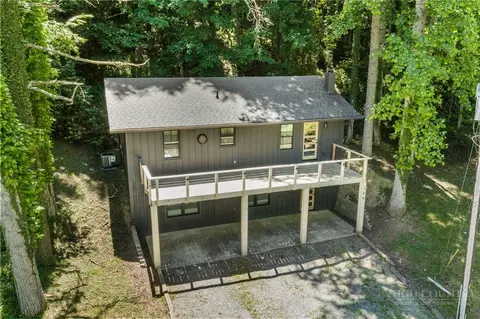 Exterior - 169 Chandy St, Boone, NC 28607 photo 10 of 11