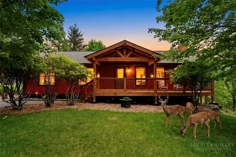 106 Upper Grouse Ridge Rd, Beech Mountain, NC 28604