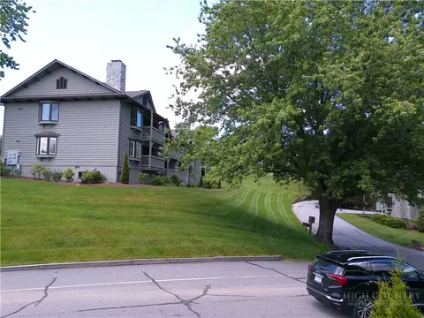280 Evergreen Dr #JUNIPER 5, Blowing Rock, NC 28605