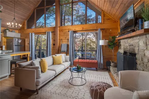 174 Horse Shoe Ridge Rd, Deep Gap, NC 28618