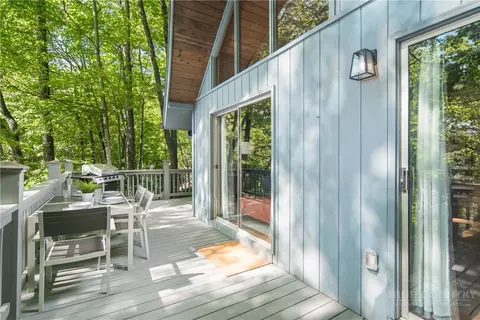 Exterior - 174 Horse Shoe Ridge Rd, Deep Gap, NC 28618 photo 4 of 10