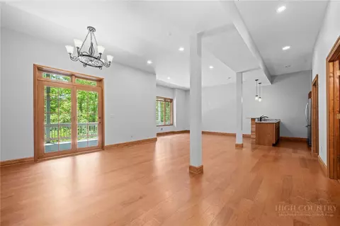 Living - 128 E Pinecrest Ct, Boone, NC 28607 photo 5 of 7