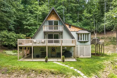 864 Trojan Horse Cir, Fleetwood, NC 28626