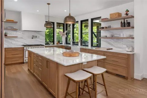 Kitchen - 597 Blazing Star Trl, Boone, NC 28607 photo 3 of 4