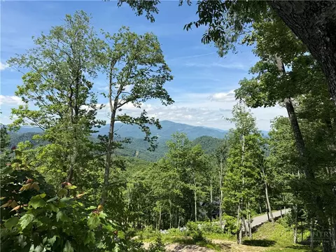 1040 Eagles Nest Trl, Banner Elk, NC 28622