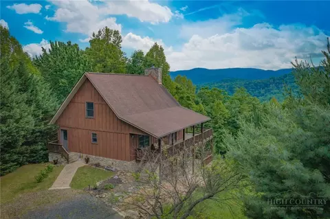Exterior - 605 Valley View Dr, Purlear, NC 28665 photo 2 of 16