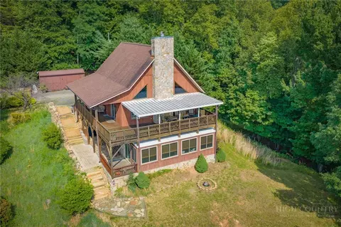 Exterior - 605 Valley View Dr, Purlear, NC 28665 photo 10 of 16
