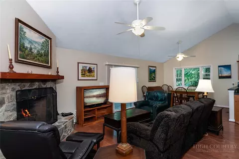 Living - 100 Ravens Vw, Boone, NC 28607 photo 1 of 6