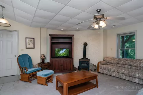 Living - 100 Ravens Vw, Boone, NC 28607 photo 5 of 6