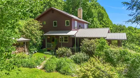 803 W Brushy Fork Rd, Creston, NC 28615