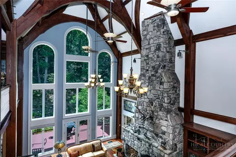 Living - 5712 Summit Rd, Purlear, NC 28665 photo 5 of 9