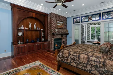 Bedroom - 5712 Summit Rd, Purlear, NC 28665 photo 2 of 6