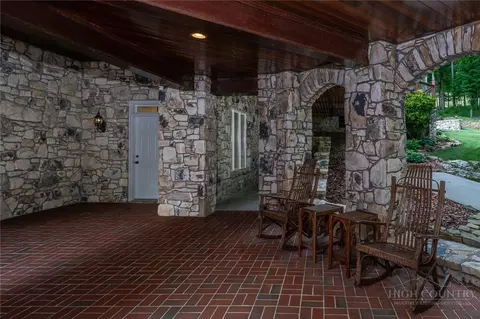 Exterior - 5712 Summit Rd, Purlear, NC 28665 photo 9 of 12