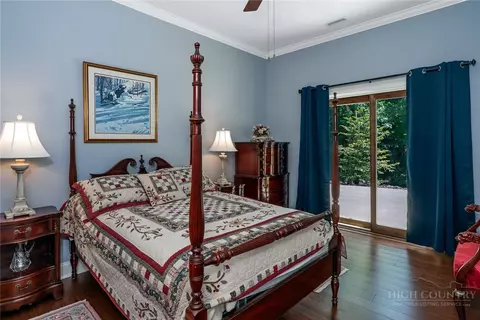 Bedroom - 5712 Summit Rd, Purlear, NC 28665 photo 5 of 6