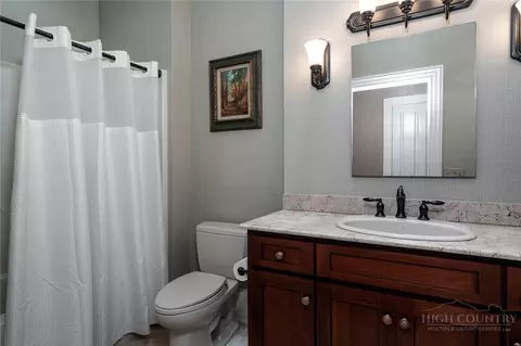 Bath - 5712 Summit Rd, Purlear, NC 28665 photo 6 of 7